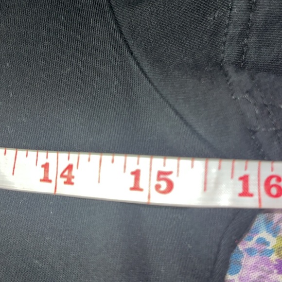 Married to the Mob (MOB) Size Small Black Graphic T-Shirt ‼️PRICE DROP‼️$32 - Picture 7 of 11